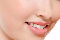 Xem hình dáng môi trên, biết ngay sự nghiệp thăng tiến hay lụi bại