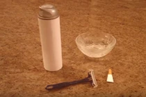 Mẹo hay xử lý khi bị keo 502 dính vào tay