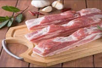 4 món ăn mới toanh ngon tuyệt từ thịt ba chỉ