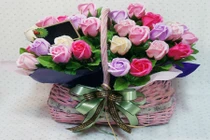 Video: “Chiêu” làm hoa hồng bằng giấy đẹp như thật cho ngày 20/10