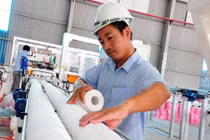 Hé lộ quy trình sản xuất giấy vệ sinh ít người biết