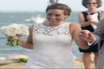 Cô dâu xinh đẹp nguy kịch ngay tại lễ cưới gây xôn xao