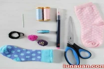 Mẹo tận dụng bít tất cũ làm những việc cực hữu ích