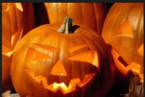 Cách khắc bí ngô ngộ nghĩnh cho lễ Halloween 