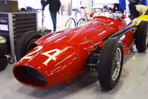 Ngắm chiếc xe đua đẹp nhất trong lịch sử