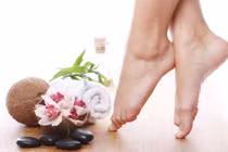 Video: Mẹo trị nứt nẻ chân tay mùa hanh khô không biết sẽ hối tiếc