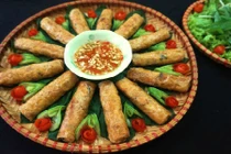 5 mẹo rán nem vàng giòn ngon bất bại không thể bỏ qua