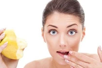 Top thực phẩm đánh bay nhiệt miệng bạn không ngờ tới