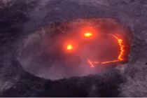 Mặt cười kỳ dị giữa miệng núi lửa nóng ngàn độ