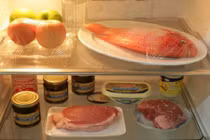 Sai lầm khi sử dụng màng bọc thực phẩm tuyệt đối phải tránh