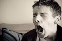 Video: Ngáp cũng bị lây và đây là minh chứng “không thể nhịn cười“