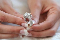 Cách làm sạch kim cương đơn giản siêu nhanh