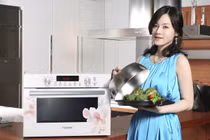 5 mẹo sử dụng lò vi sóng ít người biết