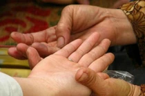 Video: Ai có ý định “xem bói” nhất định phải nghe lời khuyên này