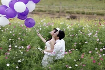 À thì ra chụp ảnh cưới kỹ xảo như thế này!