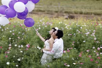 À thì ra chụp ảnh cưới kỹ xảo như thế này!