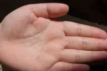 Video: Ý nghĩa đáng kinh ngạc của người có chữ M trong lòng bàn tay