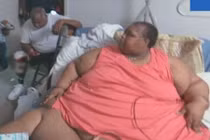 Cuộc sống của người phụ nữ nặng gần 3 tạ