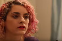 Chết cười với những sự cố khi trang điểm của phái đẹp