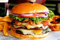 Bí kíp chụp ảnh món ăn post facebook triệu người mê