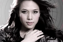 Kênh Youtube của Mỹ Tâm bất ngờ bị hủy bỏ