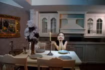 Bất ngờ với căn hộ Tây hóa của Tina Tình