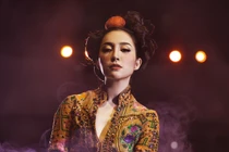 Linh Nga chuẩn bị bùng nổ với dạ vũ “Sắc sen“