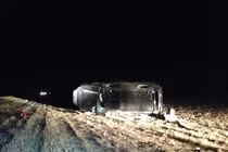 Ca sĩ Quang Lê, Lam Anh bị tai nạn ôtô