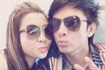 Fan nữ sẽ xóa nợ nếu được Đan Trường tặng gấu bông