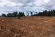 Thực hư lăng mộ vợ vua Tự Đức bị xới tung? 