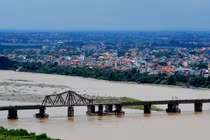 Những cây cầu trăm tuổi huyền thoại ở Việt Nam