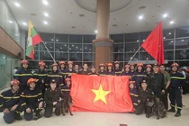 Đội cứu hộ Việt Nam bắt đầu tìm kiếm nạn nhân động đất tại Myanmar