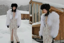 “Cô em trendy” chơi lớn diện váy ren xuyên thấu giữa trời tuyết