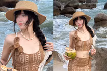 Hot girl FAPtv Thúy Kiều khoe dáng không tì vết bên biển