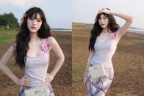 Bạn gái tiền đạo chủ lực tuyển Thái Lan khoe dáng nuột bên biển