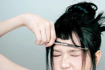 Ngọc Trinh cắt phăng tóc mái, gây bất ngờ với hình ảnh mới