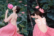 Hóa tiên nữ ao sen, “hot girl tên lạ” khoe lưng trần trắng nõn