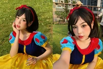 Hot girl đốn tim fan với màn hóa thân Bạch Tuyết phiên bản Việt