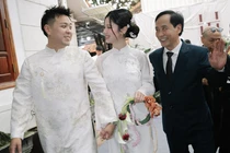 Hàn Hằng chính thức công khai ảnh đám hỏi nét căng với Huyme