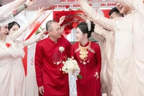 Cô dâu Việt 22 tuổi lấy chồng U60 Hàn Quốc nhận sính lễ khủng