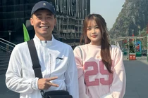 Danh tính hot girl chụp ảnh thân thiết cạnh Quang Linh Vlogs