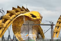 Cuộc đua linh vật Xuân Ất Tỵ: Đà Nẵng, Phú Yên gây trầm trồ