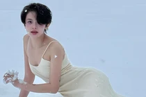 Hot girl sở hữu mái tóc tém vẫn xinh đẹp, quyến rũ bội phần