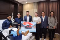 Nguyễn Xuân Son nhận quà khủng... khi trở thành tân vương AFF Cup 2024