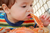 Dấu hiệu quan trọng phát hiện bé thừa canxi