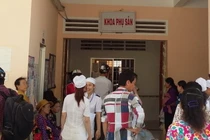 Bé sơ sinh tử vong người nhà lại vây bệnh viện