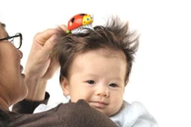 Bí kíp trị tóc mọc chậm cho các bé