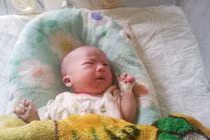 Cứu sống thai nhi và sản phụ mang thai ngoài tử cung cực hiếm