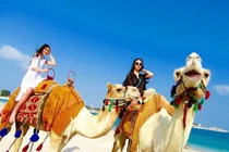 Hội con nhà giàu châu Á nghỉ lễ như thế nào?