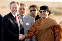 Cuộc điện thoại tiên tri của Gaddafi với cựu Thủ tướng Anh